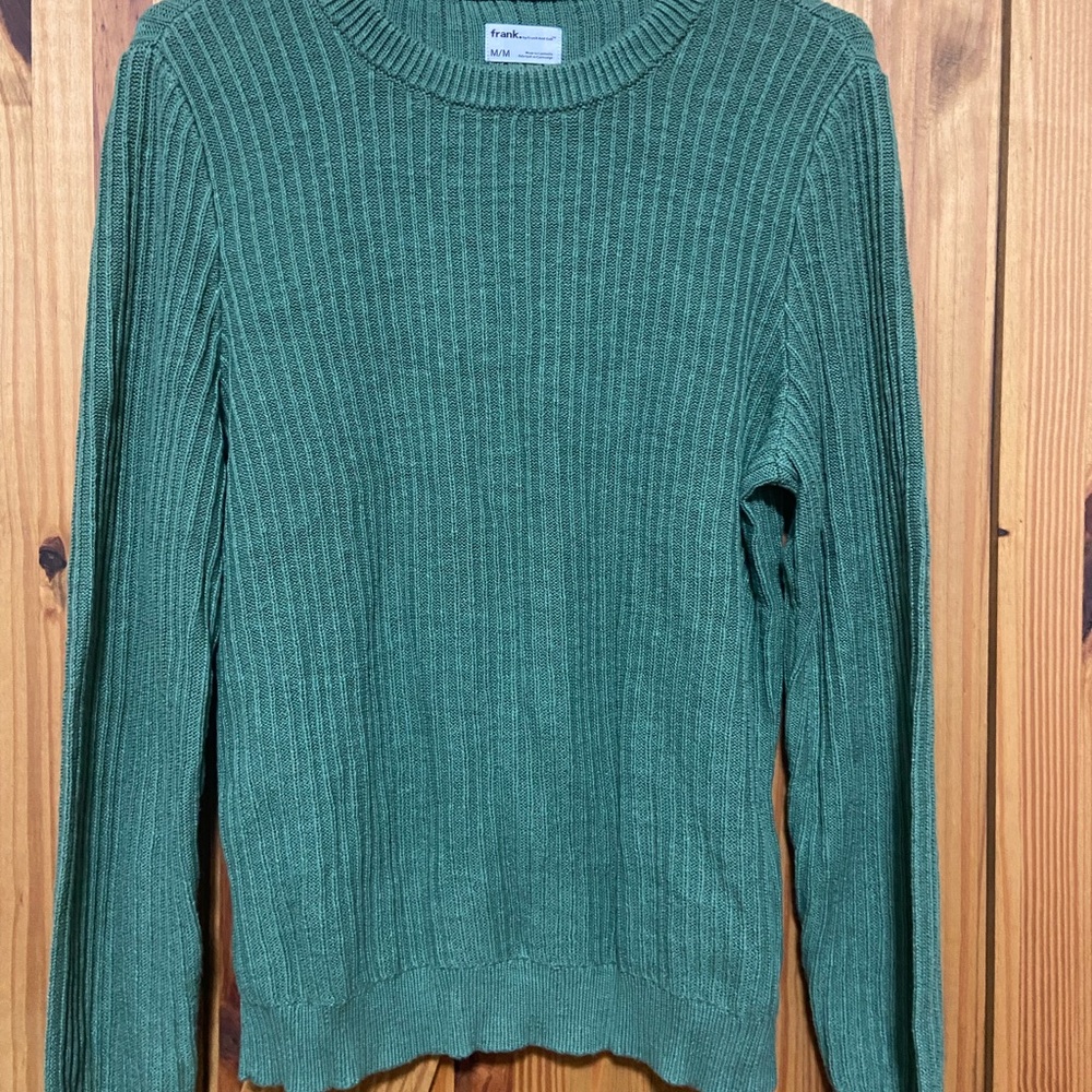 ☀️3 for $20 Frank & Oak Green Ribbed Crewneck Sweater 💯 cotton